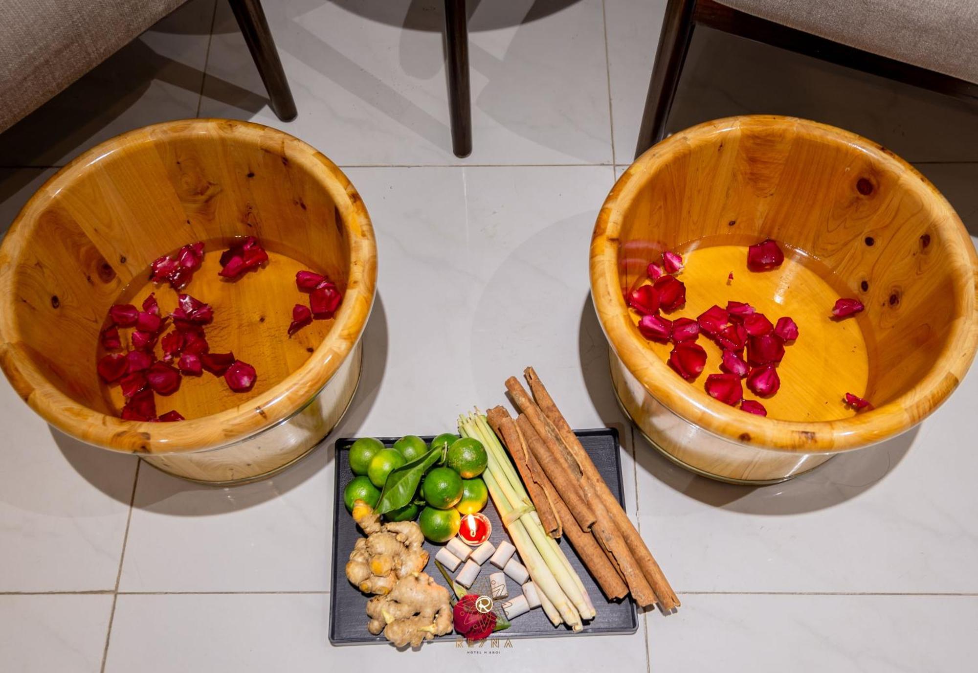Reyna Luxury Hotel & Spa Hanoi Exterior photo